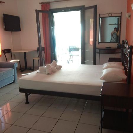 Marinos Aparts Aparthotel Sivota  Ngoại thất bức ảnh